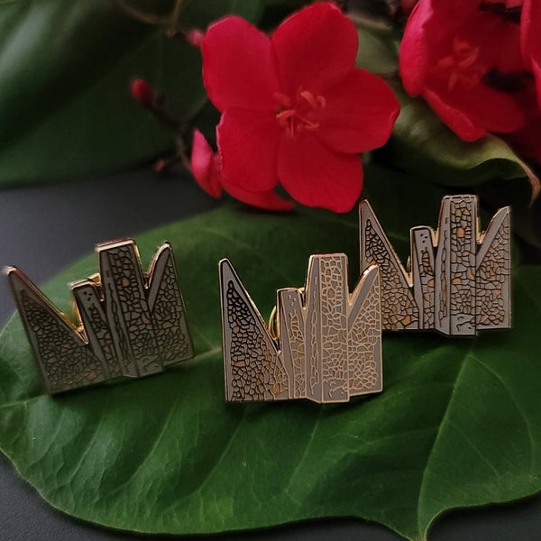 East Gyul New Rise Point Udall Sundial Pin